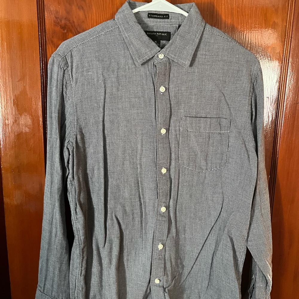 Banana Republic long sleeve Oxford